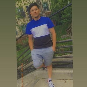 Meet your Posher, Denis